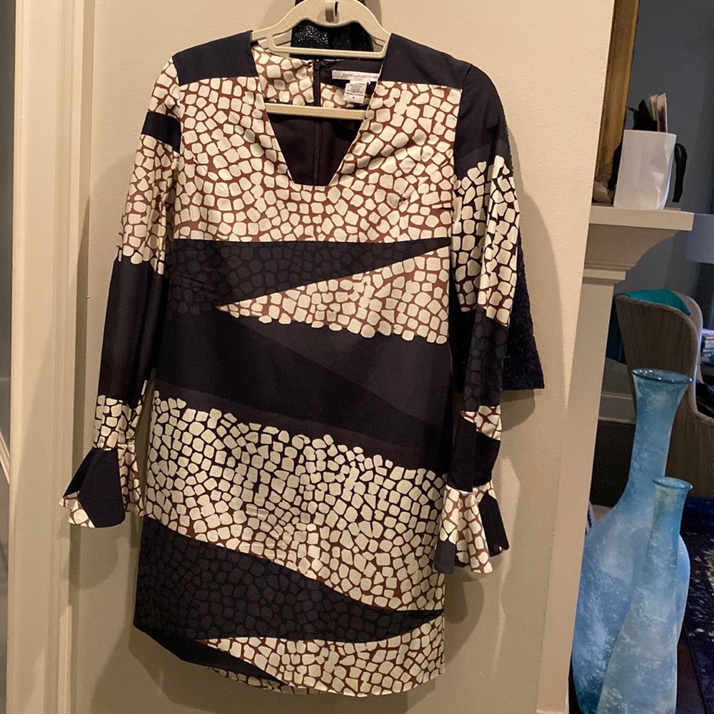Beautiful DVF Dress